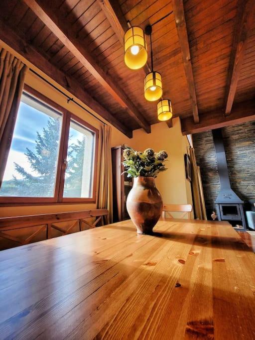 Appartement Le Nid Du Bouvreuil à Angoustrine Extérieur photo